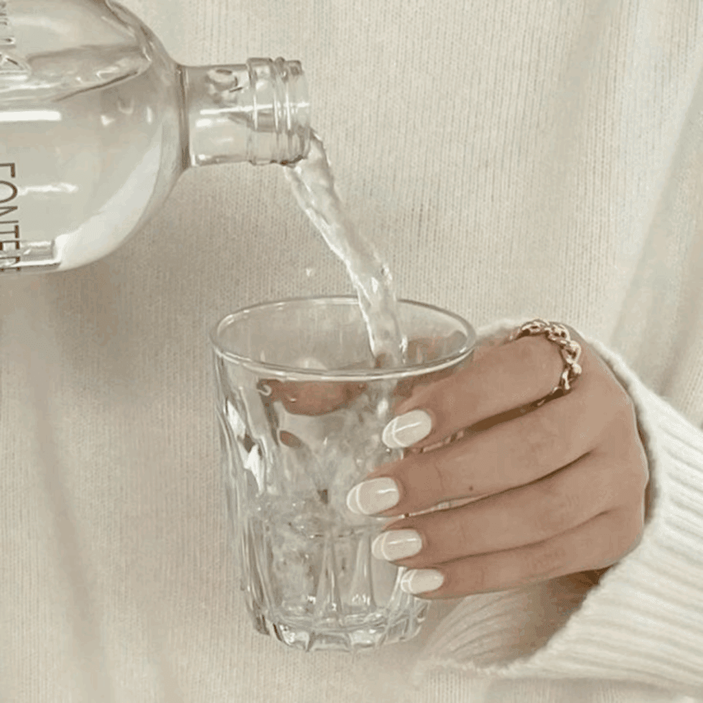 10 Easy Ways To Look Pretty Without Makeup