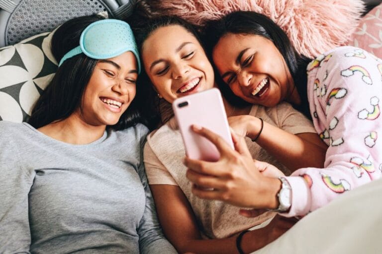 15 Magical Things To Do At A Sleepover Beyond Movies