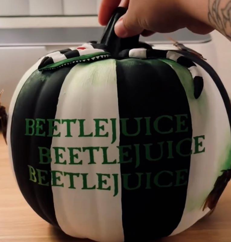 25 Stunning Pumpkin Painting Ideas You'Ll Want To Try Now 4 25 Stunning Pumpkin Painting Ideas Youll Want To Try Now