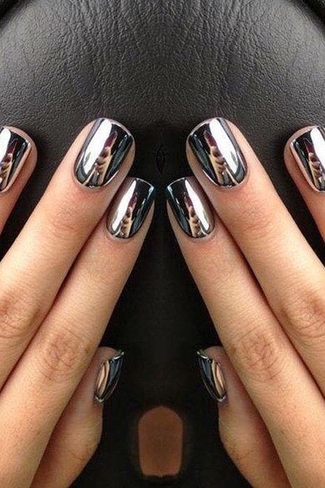 New Year'S Eve Nails: 20 Sparkly Designs For Nye 11 New Years Eve Nails 20 Sparkly Designs For Nye